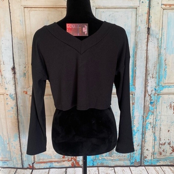 Genx Clothing Women’s Long Sleeve V Neck Rib Knitted Black Crop Top Size Small - Picture 3 of 10